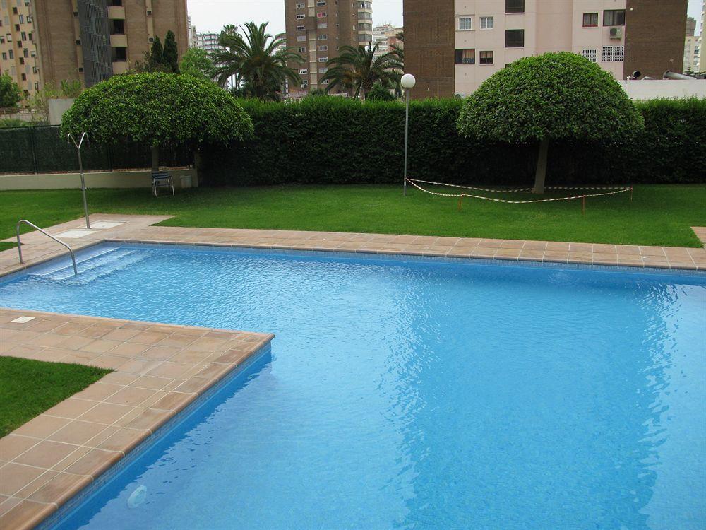 Apartamentos Torre Ipanema Бенидорм Экстерьер фото