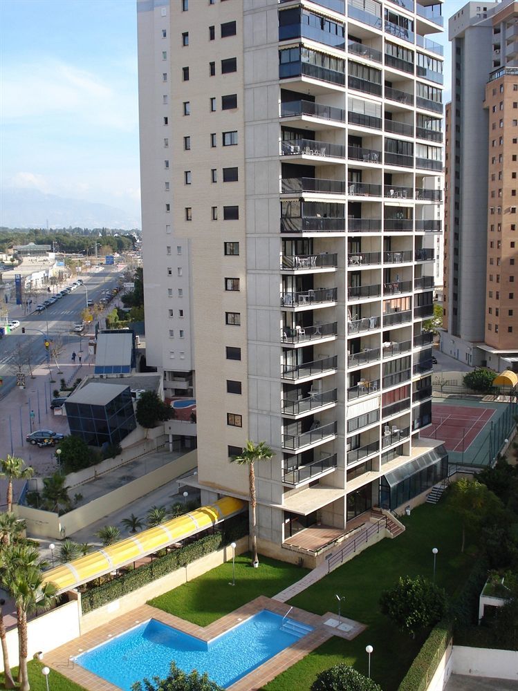 Apartamentos Torre Ipanema Бенидорм Экстерьер фото